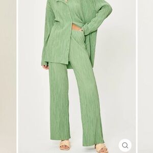 Storets Maria Flared Leg Plisse Pants